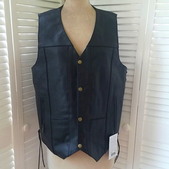 LEATHER USA Other - NWT 100%LEATHER VEST W/GUN POCKET BLANK SLATE TO MAKE IT LOOK LIKE YOU&YOUR BIKE